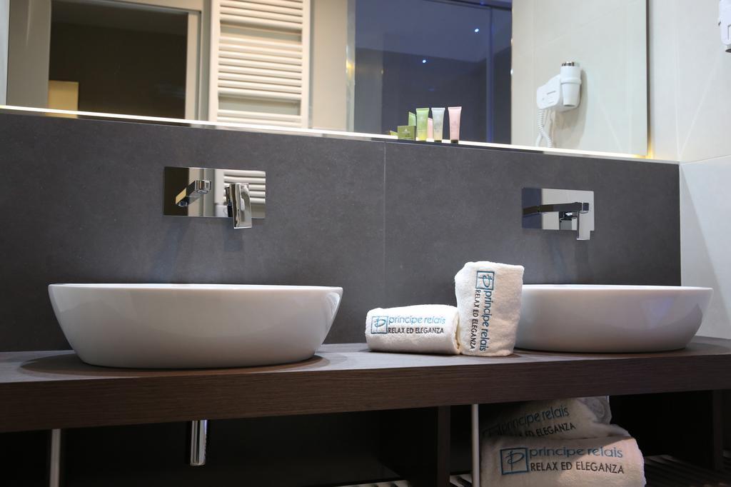 Principe Relais Suite & Spa グラヴィーナ・イン・プーリア 部屋 写真