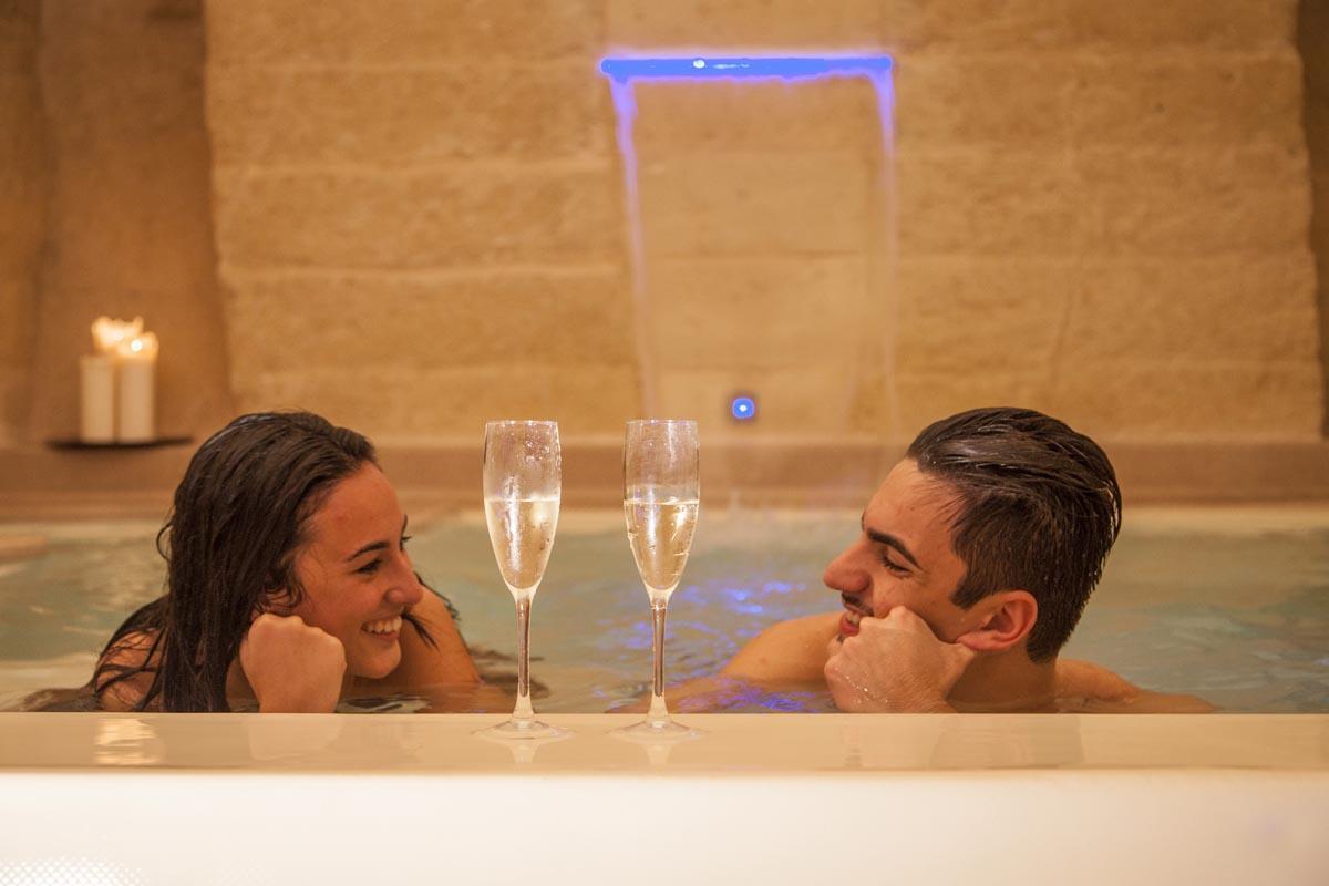 Principe Relais Suite & Spa グラヴィーナ・イン・プーリア エクステリア 写真